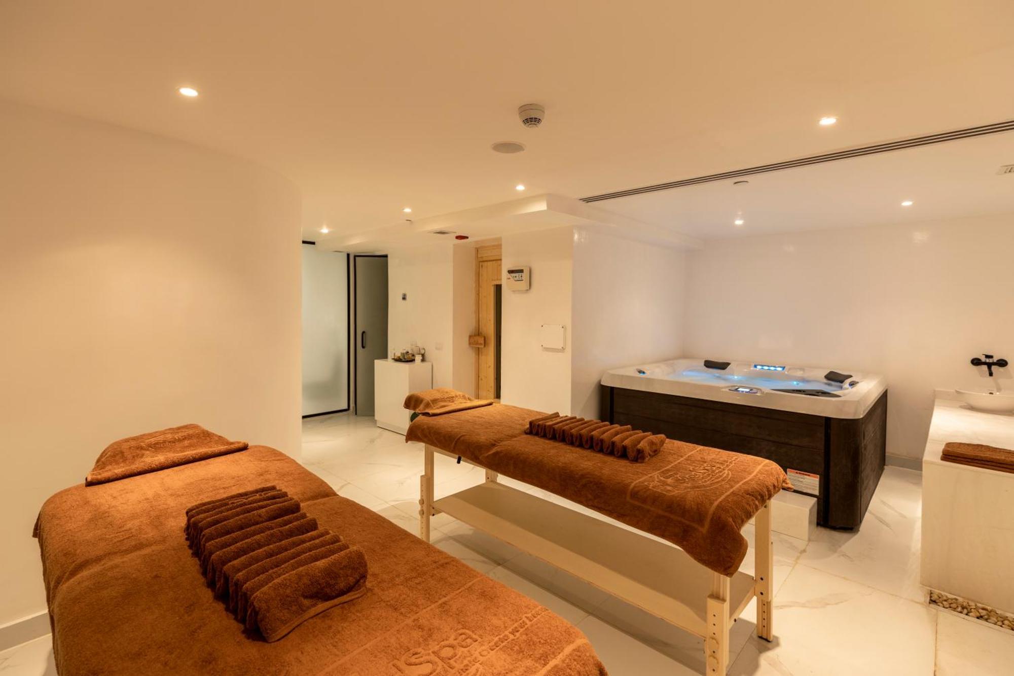Complex Meraki Sheikh Adults Only 5*