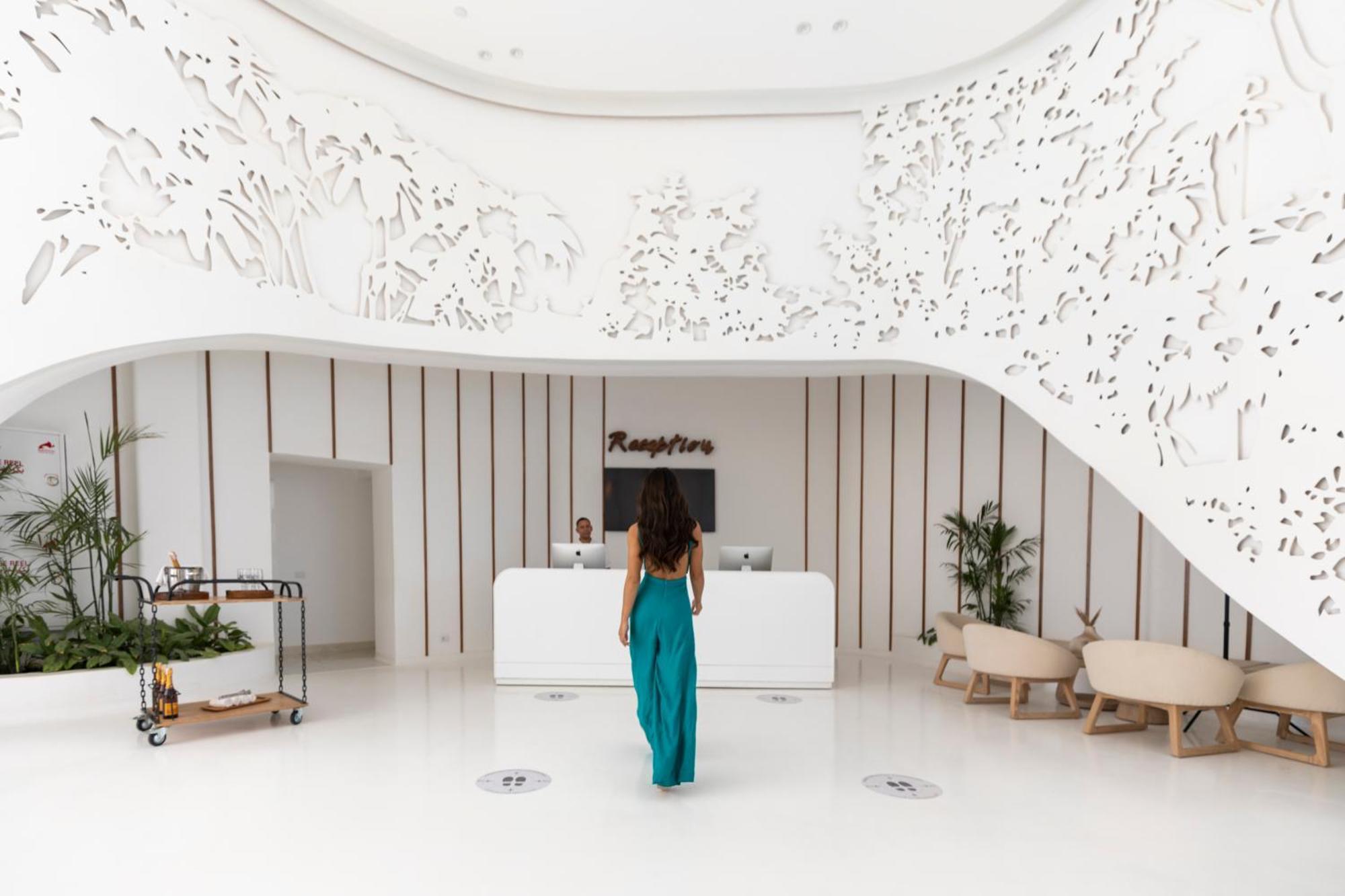 Meraki Sheikh Adults Only Complex